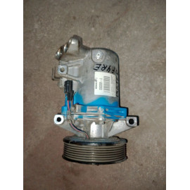 Компрессор кондиционера Renault Duster 2 F4R 926003859R