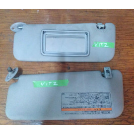 Козырек солнцезащитный Toyota Vitz SCP10  1SZ